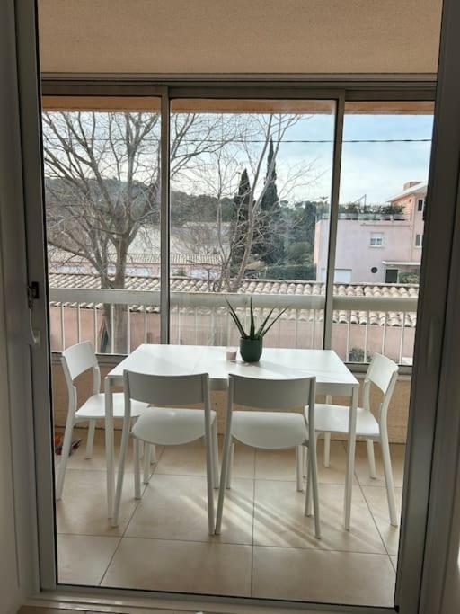 Joli Studio A Sanary-Sur-Mer Extérieur photo